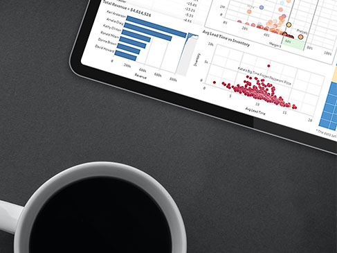 Modernisoi Qlik-ympä­ris­tö­si - Miksi siirtyä Qlik­Views­tä Qlik Senseen?